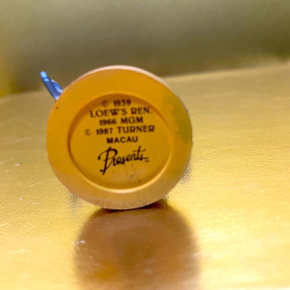 WIZARD OF OZ VINTAGE 1987 TIN MAN PVC ORNAMENT TURNER 1939 LOEWS REN. 1966 MGM - Picture 8 of 10